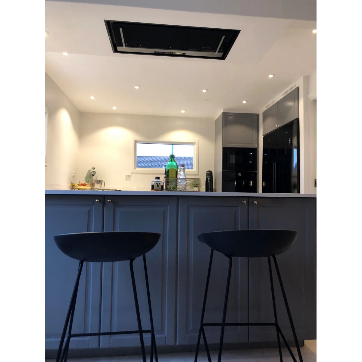 Takintegrerad köksfläkt  Swedluxury ALFA svart |Premium Line